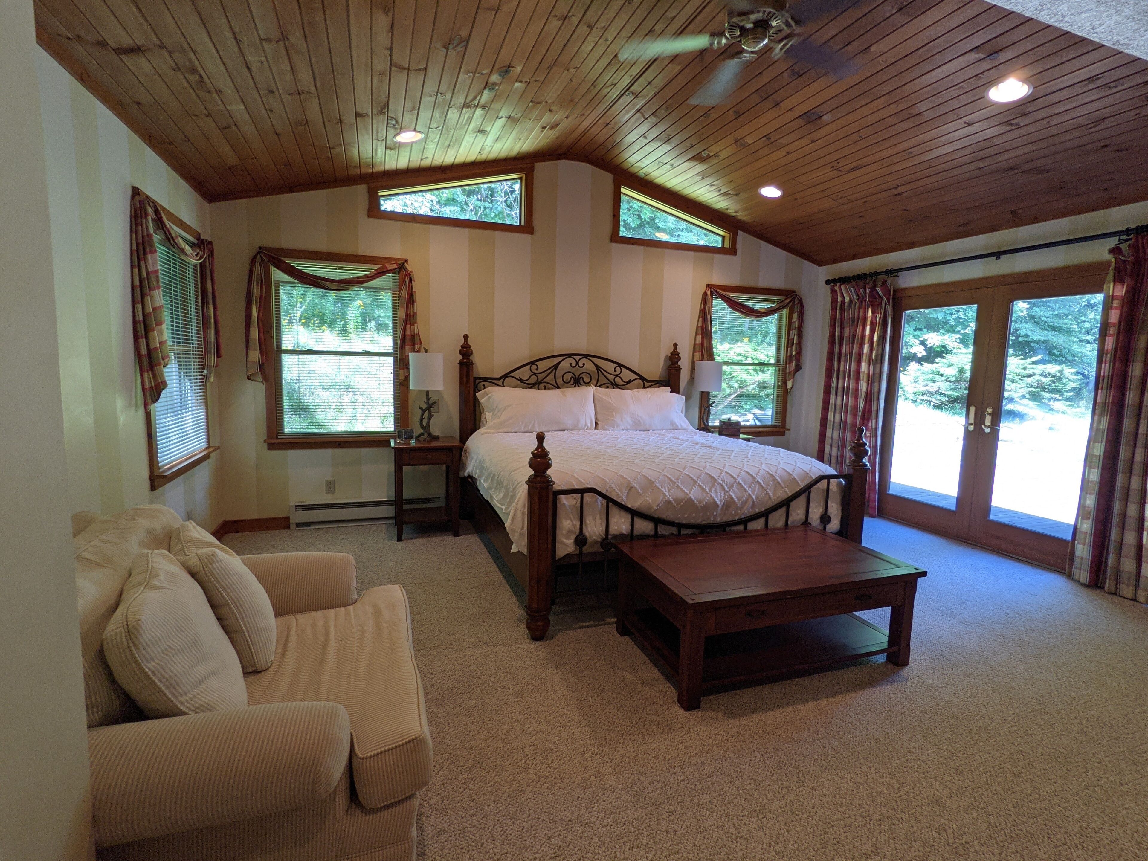 5 chambres, Wi-Fi gratuit, draps fournis