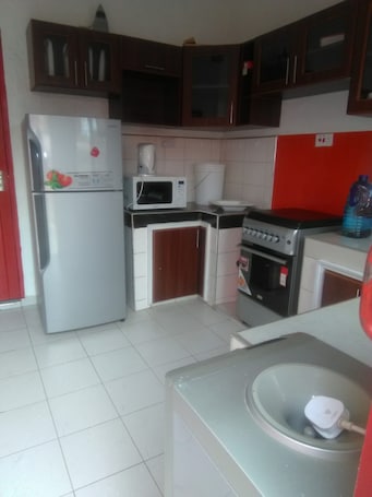 Double Room | Private kitchenette. Rokas Hotel