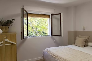 2 Schlafzimmer, Bügeleisen/Bügelbrett, Reisekinderbett, kostenloses WLAN