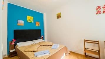 2 chambres, lit parapluie, Wi-Fi gratuit, draps fournis