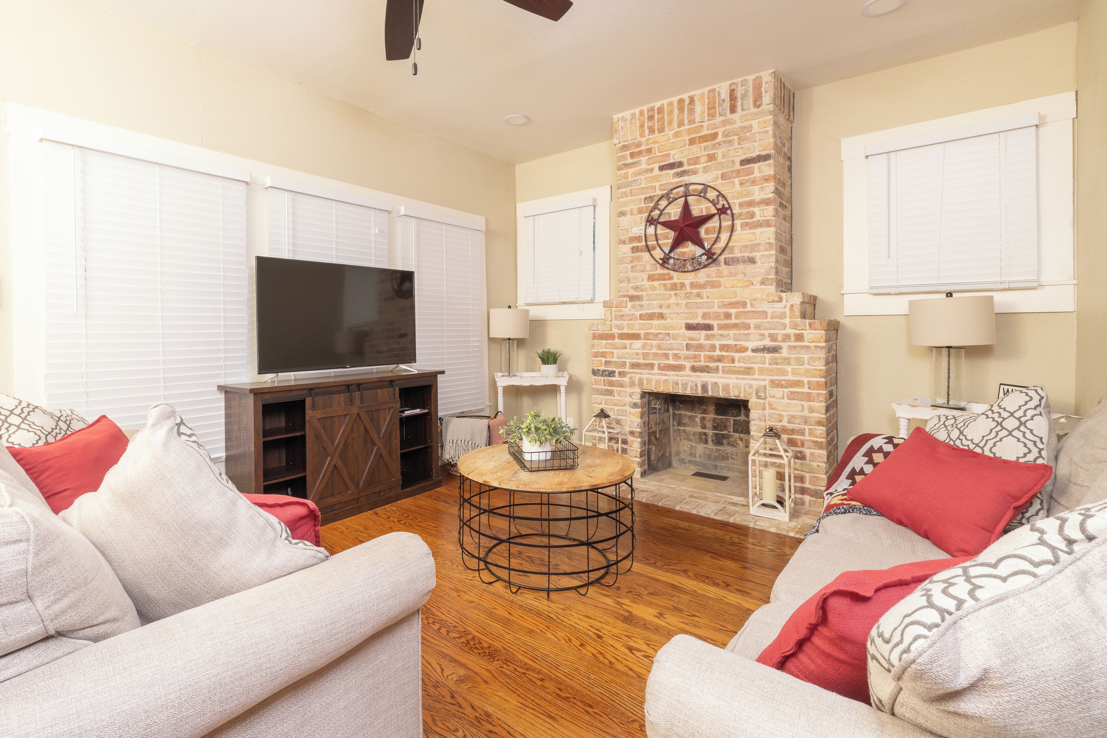 Smart TV, fireplace, books