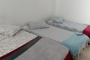 Wifi gratis y ropa de cama 