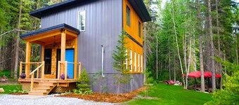 Shady Chalet in the forest!