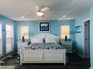 5 Schlafzimmer, Bügeleisen/Bügelbrett