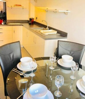 House | Living area | TV - Waterside Lodge with Canal Views (Leeds)
