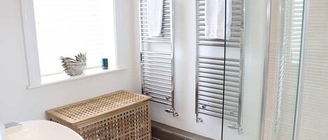 House | Bathroom | Shower, rainfall showerhead, hair dryer, towels