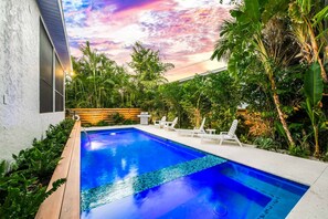 Beheizter Pool