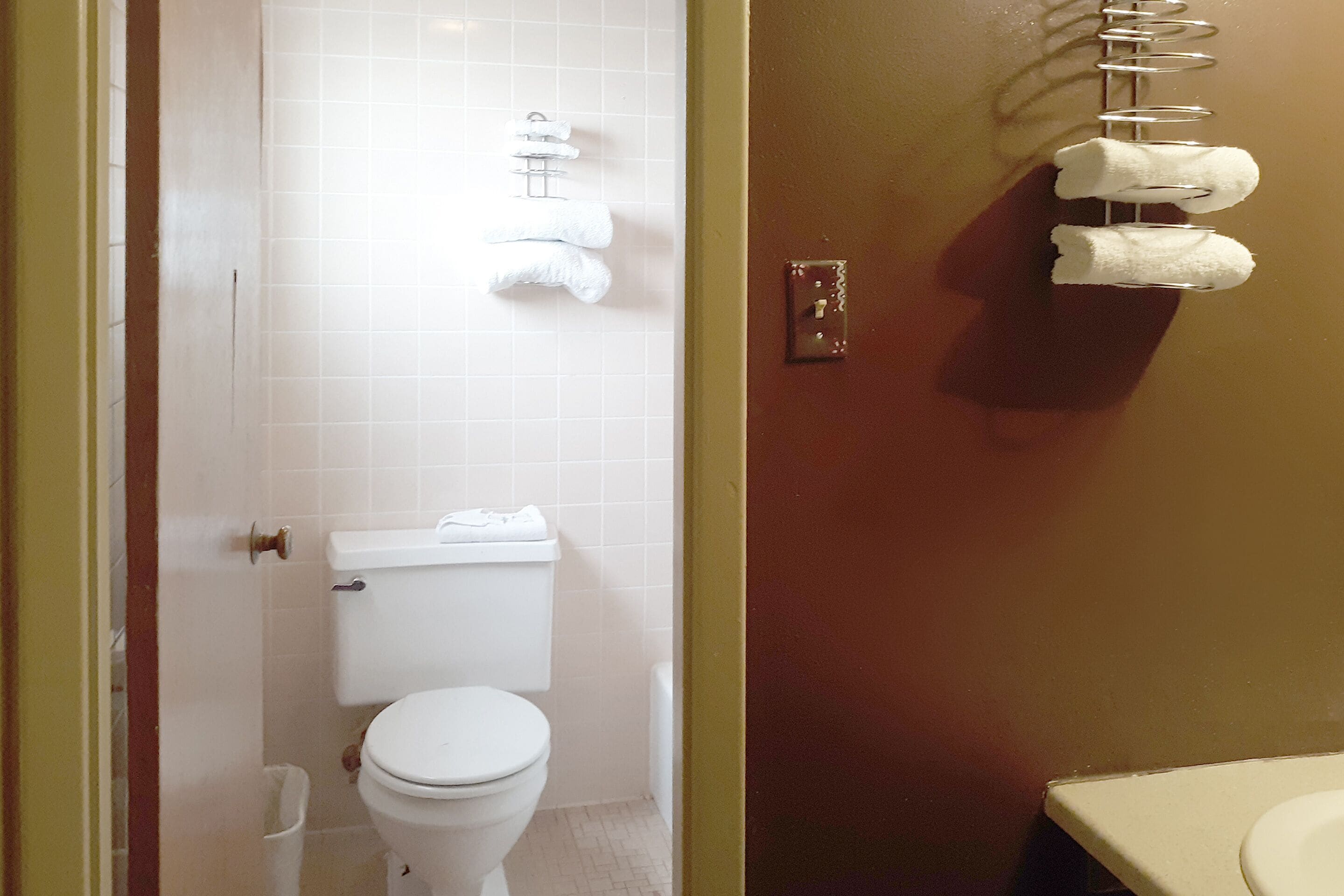 Free toiletries, towels, soap, toilet paper