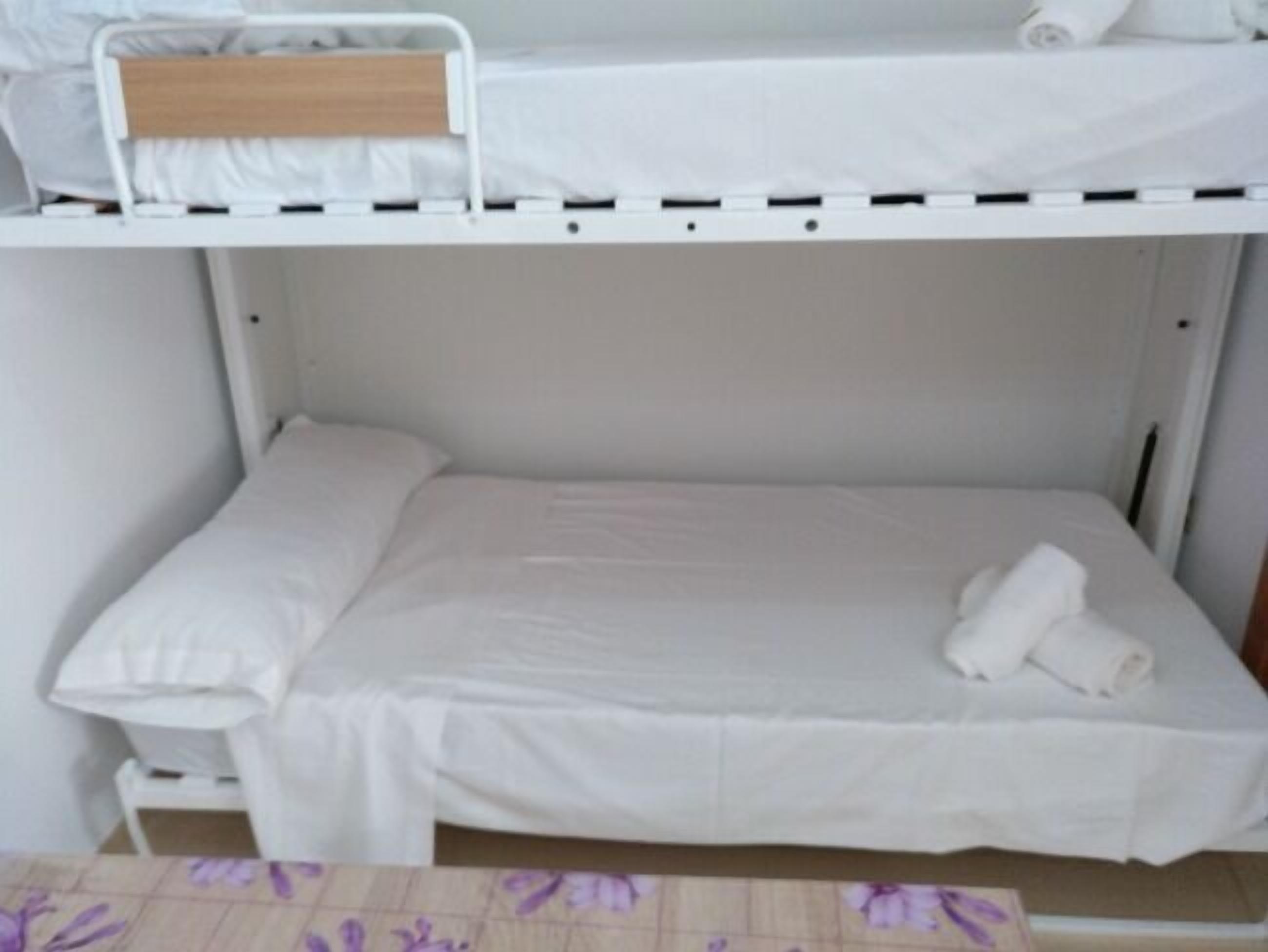 1 quarto, ferros/tábuas de passar roupa, Wi-Fi, roupa de cama