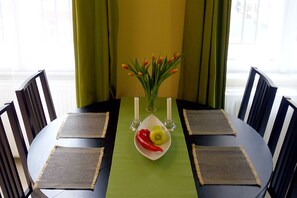Dining - Quiet central apartment near parks, bars and sights — great location! (Budapest)