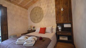 2 bedrooms, desk, soundproofing, iron/ironing board