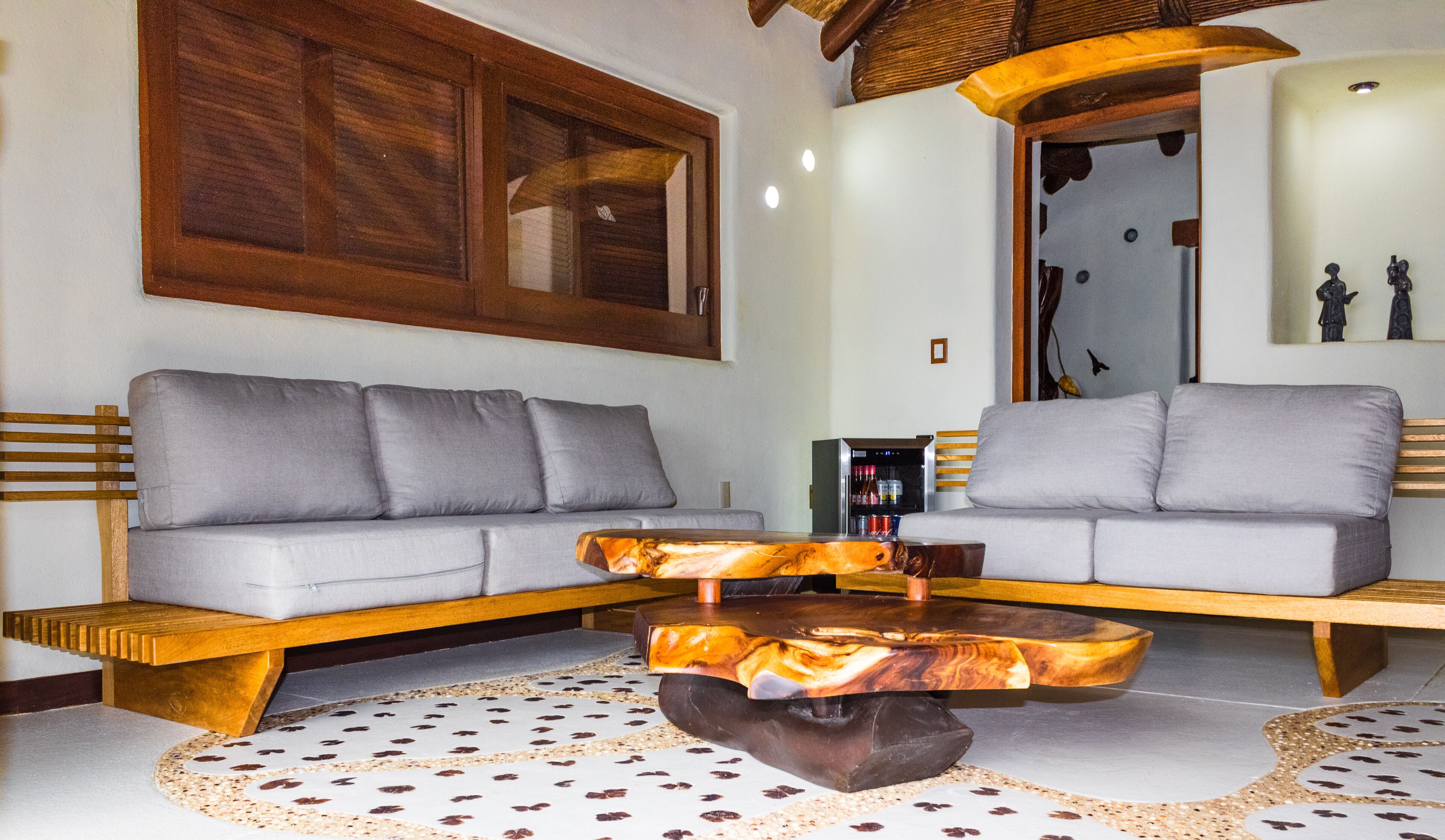 comfort villa | blackout curtains, free wifi, bed sheets