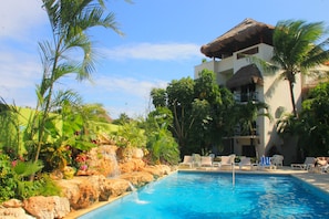 Piscine extérieure