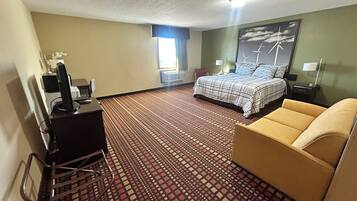 Suite, 1 Tempat Tidur King, Bebas Asap Rokok | Meja kerja, setrika/meja setrika, Wi-Fi gratis, dan seprai linen