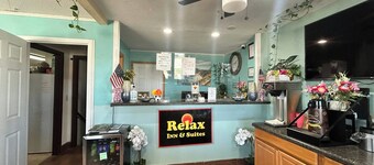 Relax Inn