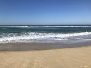 On the beach - VILLA 114m2 -3 stars - 6 pers. +1 child. A 5-minute walk from the ocean. (Mimizan Plage)