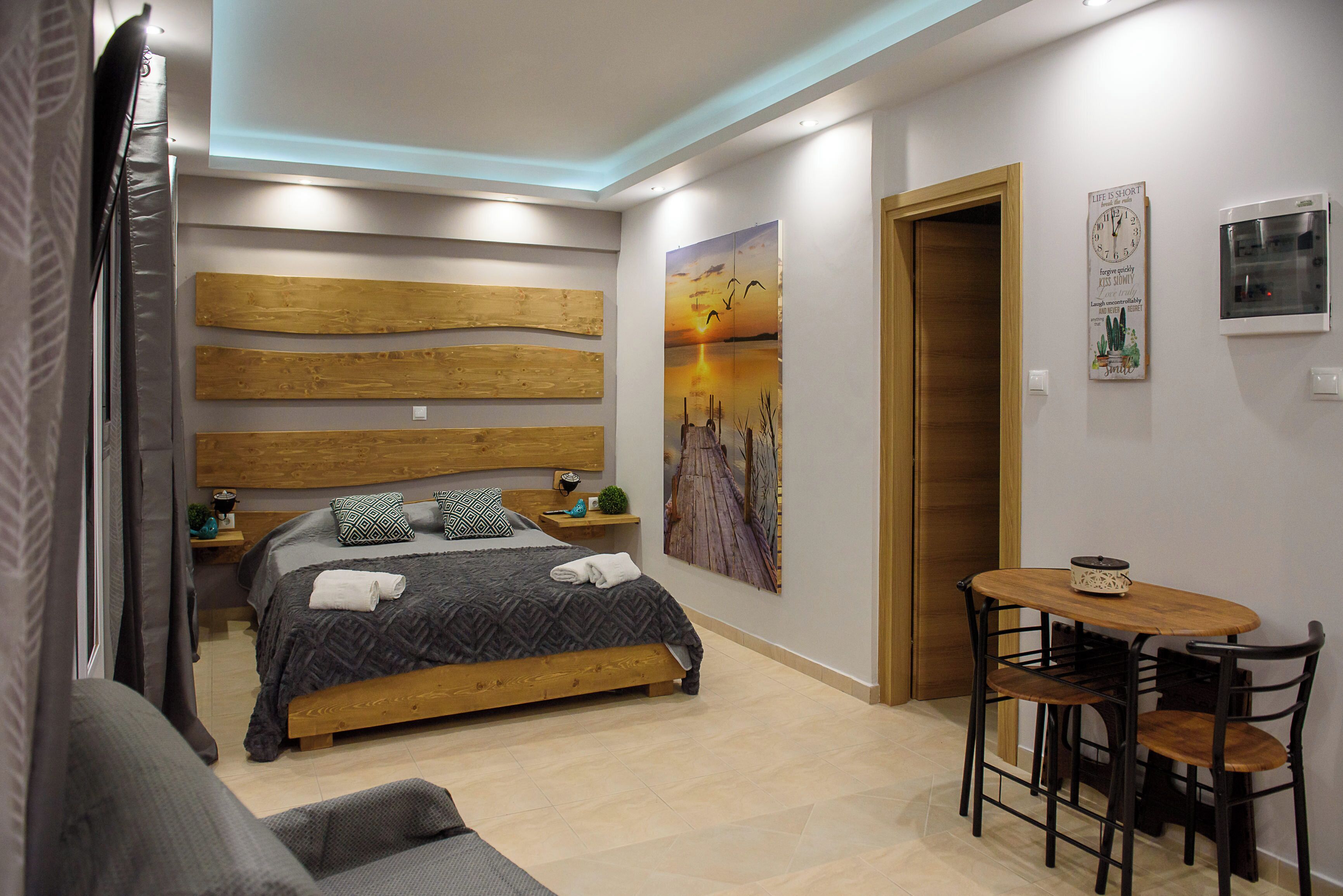 Standard-Studio, 1 Queen-Bett und Schlafsofa, Erdgeschoss | Schallisolierte Zimmer, Bügeleisen/Bügelbrett, kostenloses WLAN