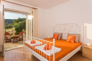 2 chambres, Wi-Fi gratuit, draps fournis