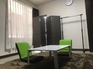 บ้านพัก (Private Vacation Home) | 4 ห้องนอน, โต๊ะทำงาน, เตารีด/โต๊ะรีดผ้า, Wi-Fi ฟรี