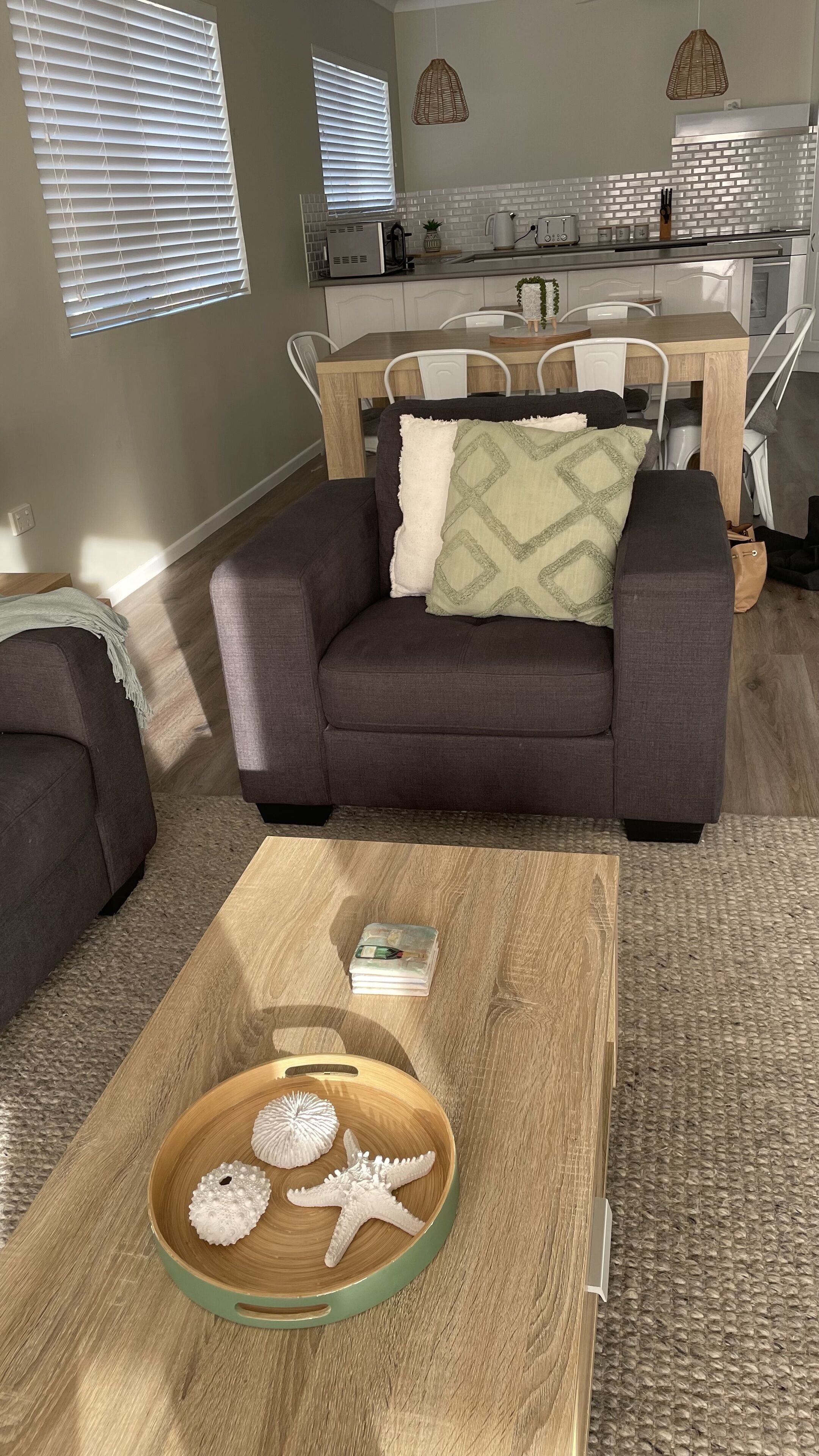 Coastal Vista - The Heart of Airlie Beach! — image 21