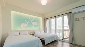Standard Quadruple Room, 2 Queen Beds | Memory foam beds, individually decorated, individually furnished - Alleyway (Taitung)