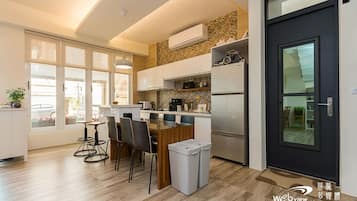 Fridge, microwave, coffee grinder