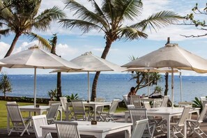 Outdoor dining - 2bdr Villa with Private Pool Seminyak (Kuta,)