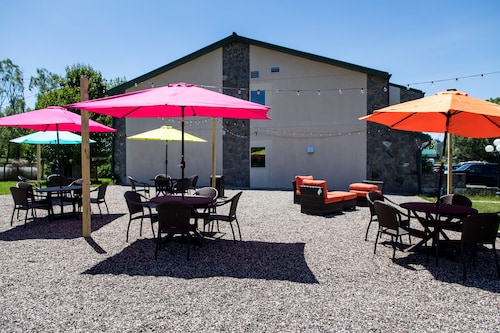 Harvest Inn