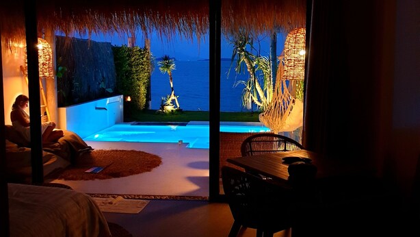 Villa, 1 kingsize-seng, privat basseng, strandutsikt | Utsikt fra rommet