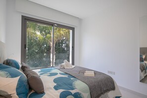 3 bedrooms, iron/ironing board, free WiFi, bed sheets - Marbella Golf With Pool Cataleya, Marbella, Spain (Marbella)