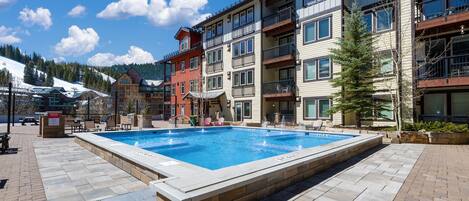 Appartement, 2 slaapkamers | Zwembad