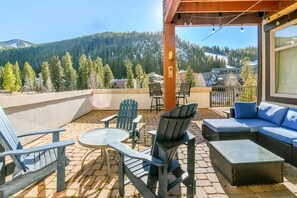 Condo, 2 Bedrooms | Terrace/patio