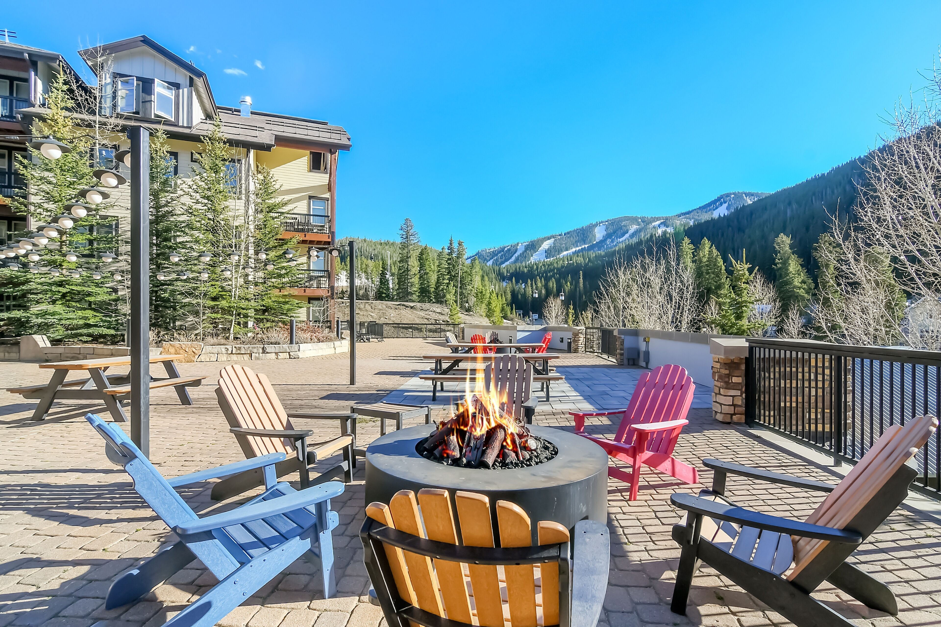 Condo, 2 Bedrooms | Outdoor dining