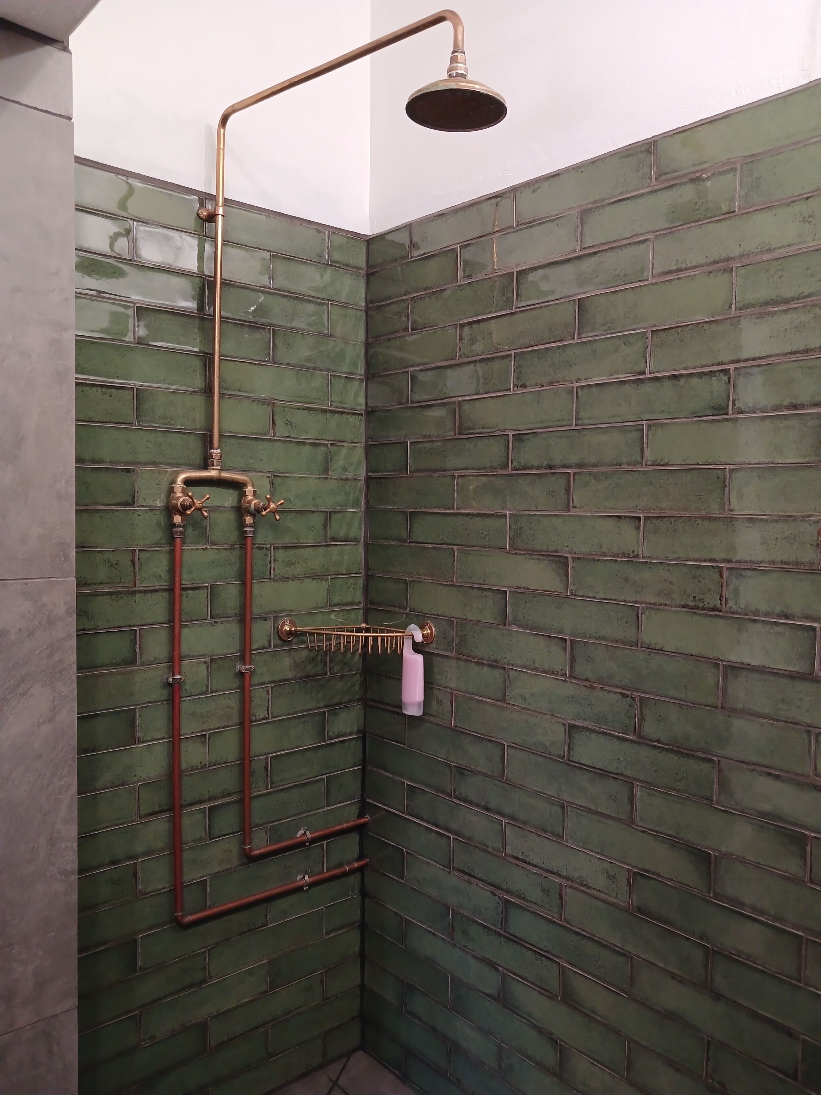 Comfort Double or Twin Room | Bathroom | Combined shower/bathtub, rainfall showerhead, towels, soap