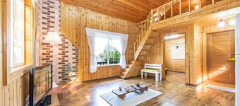 Stone Flower Pension