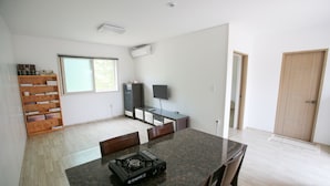 Room, Multiple Beds (104) | In-room dining - Seorabeol Pension (Nonsan)