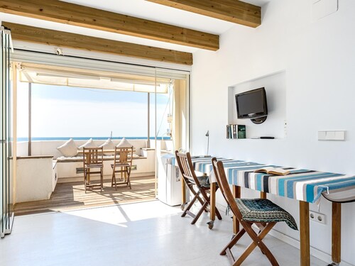 Romantic loft ideal couples with sea views