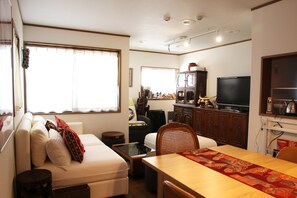 Private Vacation Home | Living area | Flat-screen TV, Netflix, DVD player, streaming services - HAMA HILLS Shinjuku (Tokyo)