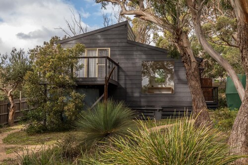 Bush Hideaway