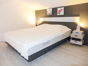 1 室のベッドルーム、アイロン / アイロン台、WiFi