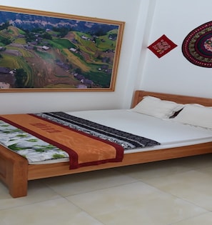 Deluxe Double Room | In-room safe, desk, blackout curtains, soundproofing - Yen Minh Hotel Thien An (Yen Minh)