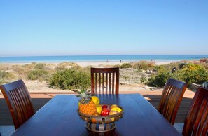 Free daily cooked-to-order breakfast - Deja-Vu B&B (Paternoster)