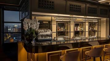 Bar (en la propiedad)