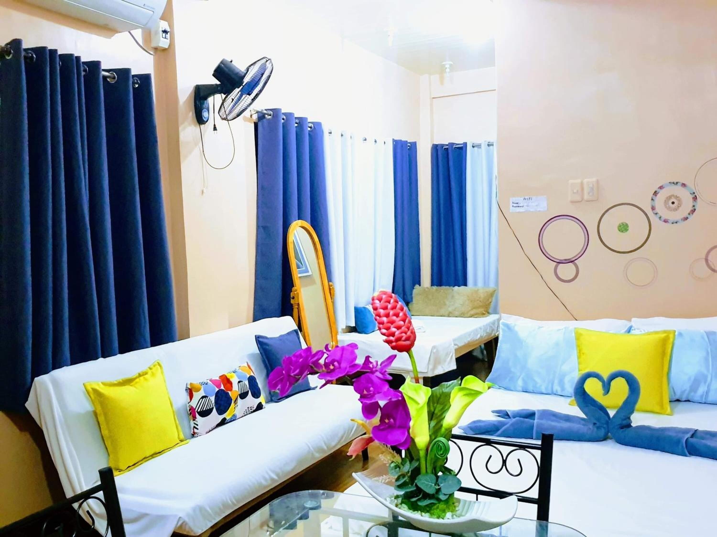 2 soverom, blendingsgardiner, wi-fi (inkludert) og sengetøy