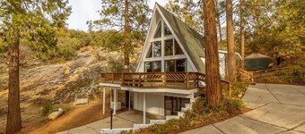 Cozy A Frame Cabin, Bass Lake, Ca