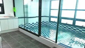 Standard Room | Private pool - BADADA Private Pool villa pension (Pohang)