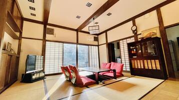 3-bedroom, Private Vacation Home | Living area | TV, fireplace, heated floors