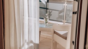 Standard Room | Terrace/patio - Apartments Del Mar (Petrovac)