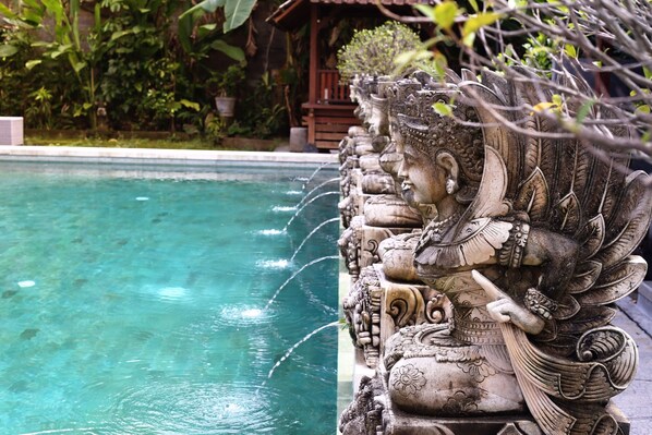 Piscine couverte