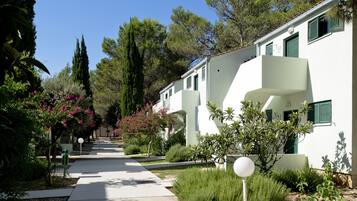 Enceinte de lâhĂ©bergement